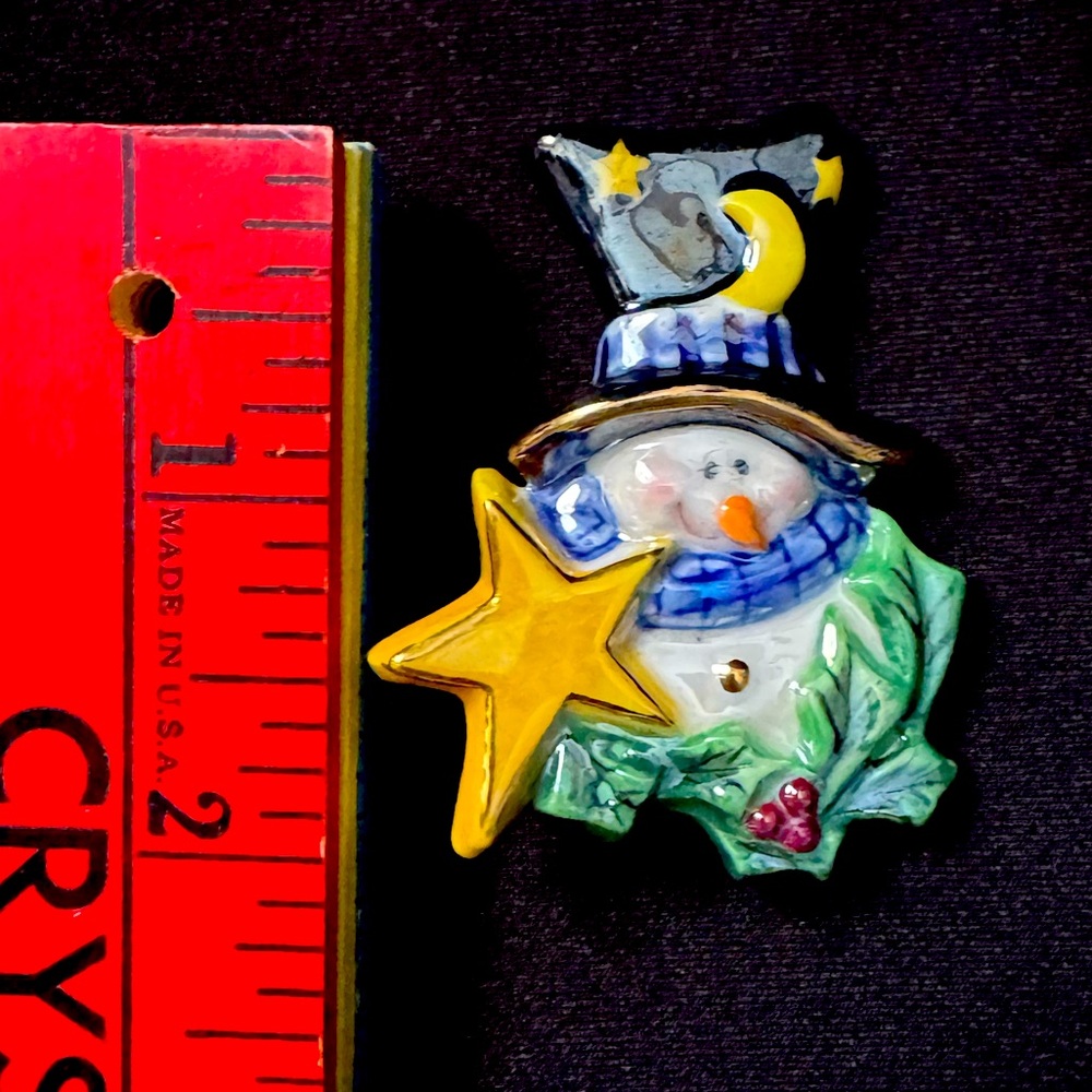 🌷Vintage 2002 Glazed Ceramic Snowman Pin Brooch EUC